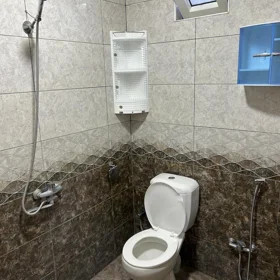 In Khirdalan 60.0 m² house with 2.0 rooms is for rent - Image 10