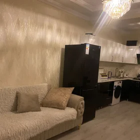 In Baku 75.0 m² apartment is for rent - Image 3