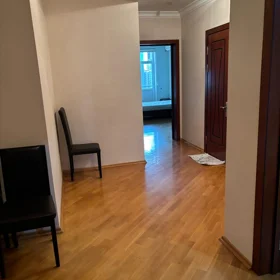In Baku 89.0 m² apartment is for sale - Image 3