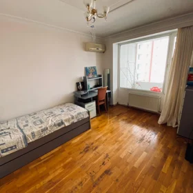 In Baku 60.0 m² apartment is for rent - Image 10