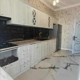 In Khirdalan 80.0 m² apartment is for rent - Image 5