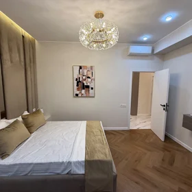 In Baku 85.0 m² apartment is for sale - Image 8