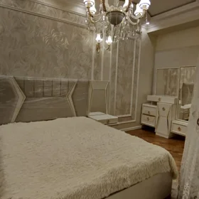 In Baku 110.0 m² apartment is for rent - Image 2