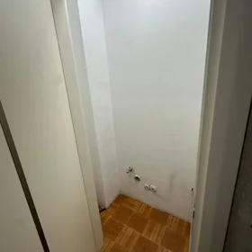 In Baku 300.0 m² apartment is for rent - Image 4