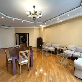In Səbail rayonu 180.0 m² apartment is for rent - Image 5