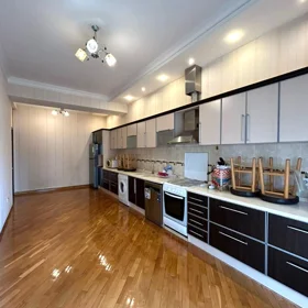 In Səbail rayonu 180.0 m² apartment is for rent - Image 8
