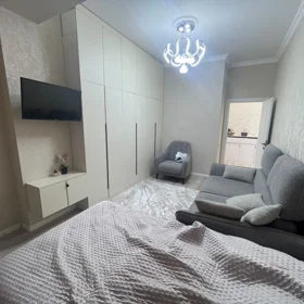 In Baku 50.0 m² apartment is for sale - Image 2
