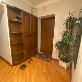 In Baku 90.0 m² apartment is for sale - Image 5