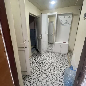 In Baku 80.0 m² house with 3.0 rooms is for rent - Image 4