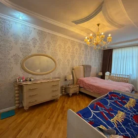 In Baku 82.0 m² apartment is for sale - Image 6