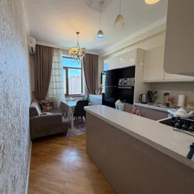 In Baku 82.0 m² apartment is for sale - Image 9