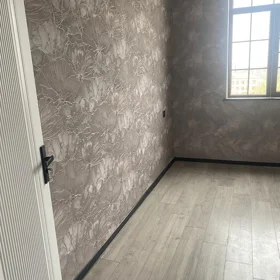 In Baku 250.0 m² house with 6.0 rooms is for sale - Image 2
