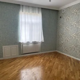 In nan 230.0 m² house with 6.0 rooms is for sale - Image 9