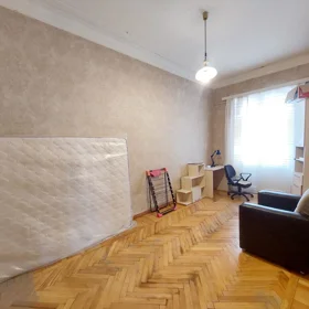 In Baku 65.0 m² apartment is for sale - Image 8