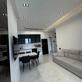 In Baku 52.0 m² apartment is for rent