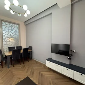 In Baku 65.0 m² apartment is for rent - Image 4