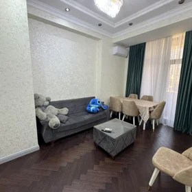 In Baku 65.0 m² apartment is for rent - Image 3