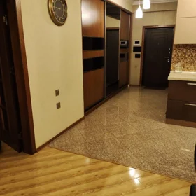 In Baku 70.0 m² apartment is for rent - Image 7