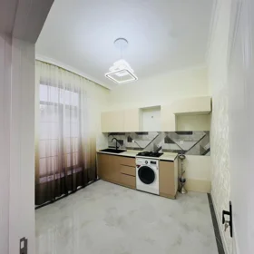 In Baku 240.0 m² house with 6.0 rooms is for sale - Image 9