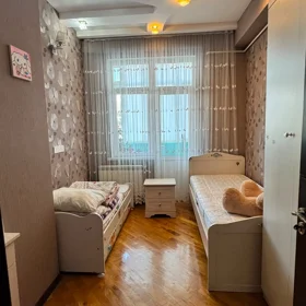 In Baku 88.0 m² apartment is for rent - Image 3