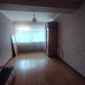 In Baku 110.0 m² apartment is for sale - Image 6