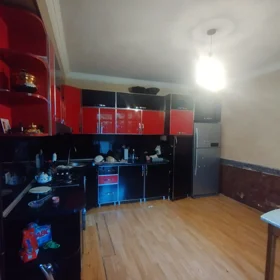 In Baku 110.0 m² apartment is for sale - Image 8