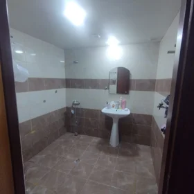 In Baku 110.0 m² apartment is for sale - Image 10