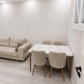 In Baku 65.0 m² apartment is for rent - Image 7