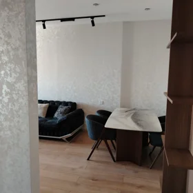 In Baku 60.0 m² apartment is for rent - Image 5