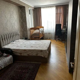 In Baku 116.0 m² apartment is for sale - Image 4