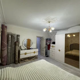 In Baku 85.0 m² apartment is for sale - Image 4