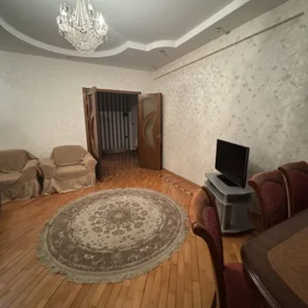In Binəqədi rayonu 100.0 m² apartment is for rent - Image 3