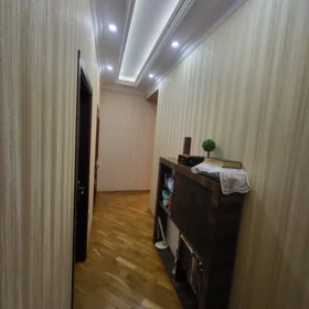 In Baku 115.0 m² apartment is for sale - Image 6