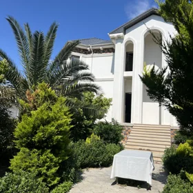 In nan 350.0 m² house with 6.0 rooms is for sale - Image 6