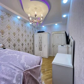 In Baku 160.0 m² apartment is for sale - Image 5
