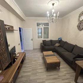In Baku 72.0 m² apartment is for sale - Image 3