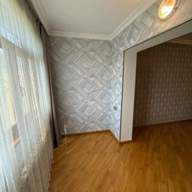 In Baku 65.0 m² apartment is for sale - Image 6