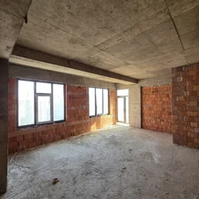 In Baku 125.0 m² apartment is for sale - Image 2
