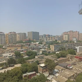 In Baku 173.0 m² apartment is for sale - Image 4