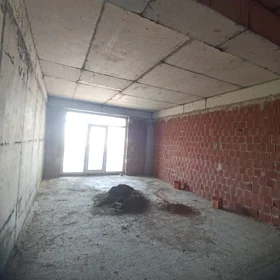 In Baku 173.0 m² apartment is for sale - Image 8