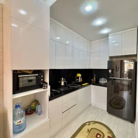 In Baku 67.0 m² apartment is for rent - Image 8