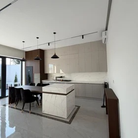 In Sabunçu rayonu 250.0 m² house with 5.0 rooms is for rent - Image 9