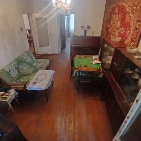 In Baku 65.0 m² apartment is for sale - Image 3
