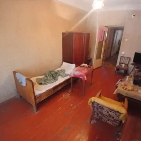 In Baku 65.0 m² apartment is for sale - Image 5