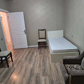 In Baku 90.0 m² apartment is for rent - Image 6