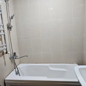 In Baku 90.0 m² apartment is for rent - Image 7