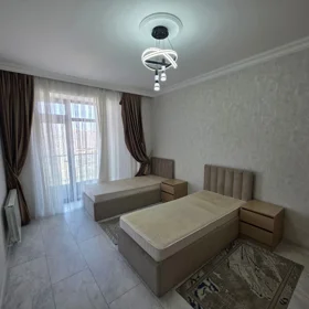In Baku 145.0 m² apartment is for rent - Image 2