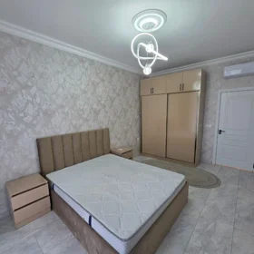 In Baku 145.0 m² apartment is for rent - Image 9