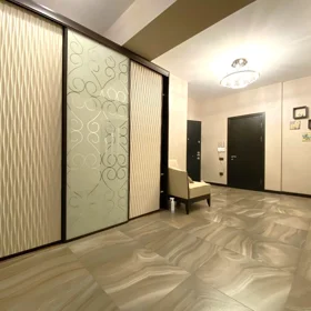 In Baku 147.0 m² apartment is for sale - Image 9