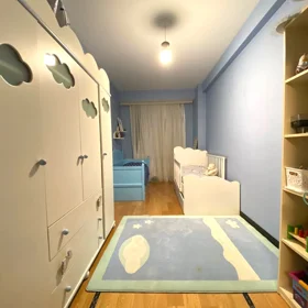 In Baku 147.0 m² apartment is for sale - Image 10